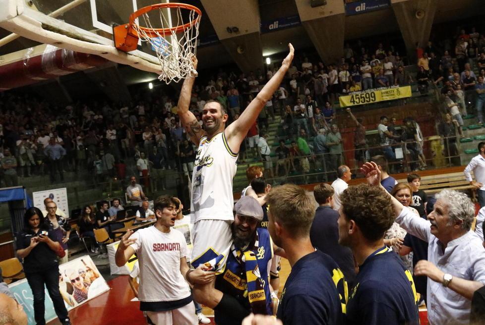 LIBERTAS DERBY E PROMOZIONE