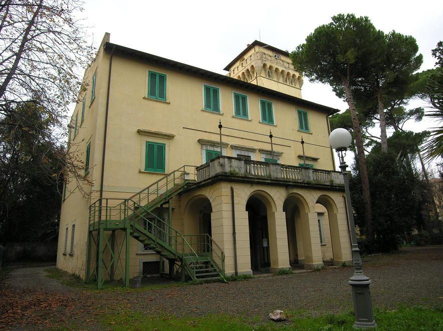 Villa Maria, la biblioteca dedicata a cinema e teatro