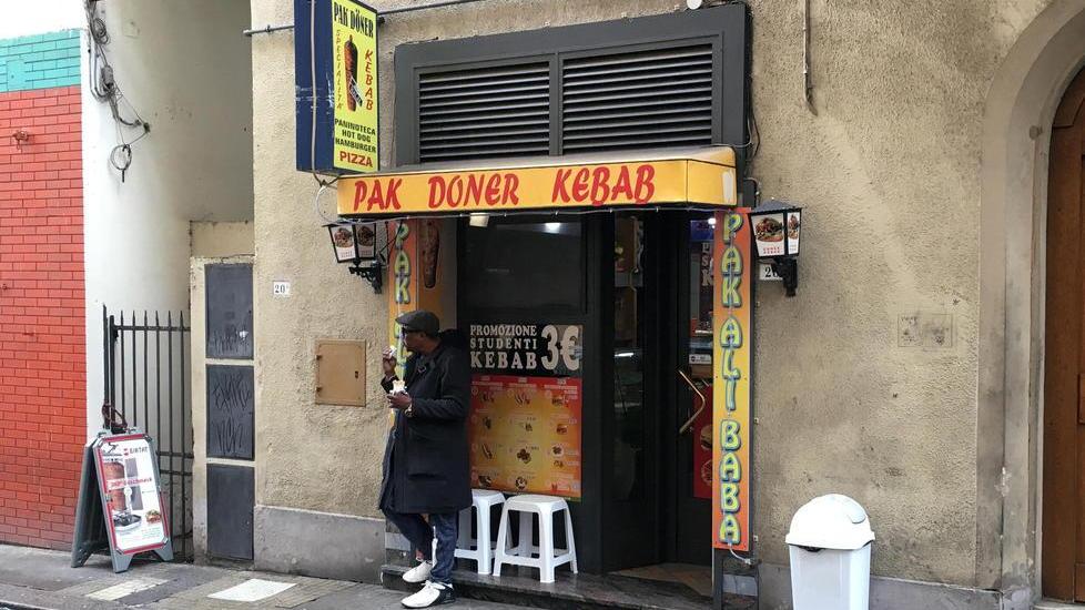 Verso lo stop a nuovi kebab e negozi etnici a Montecatini