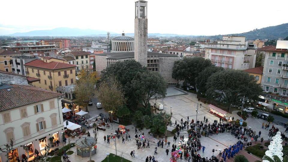 Un’immagine dall’alto del centro di Montecatini (Foto Nucci)