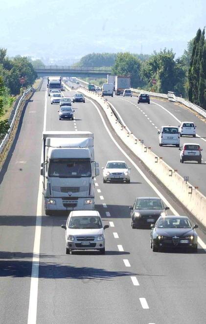 La Regione: ok alla terza corsia 