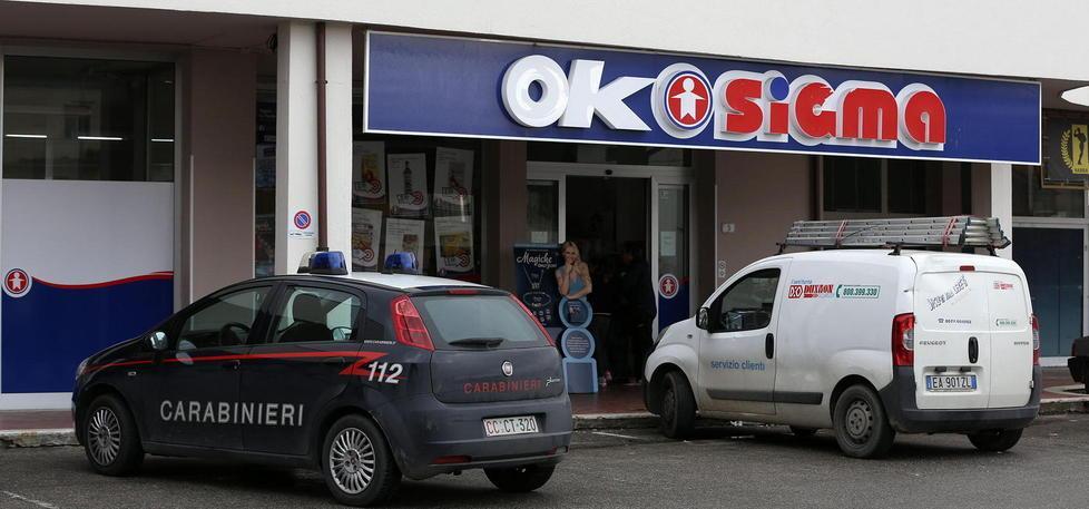 Rapinatore in fuga spara una fucilata 