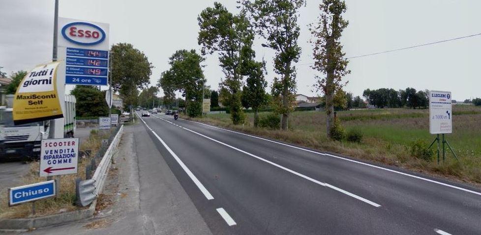Falciato da un pirata mentre cammina lungo l’Aurelia 