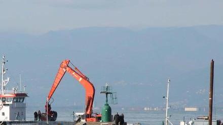 Terminato l’escavo della barra sabbiosa per 65.000 metri cubi