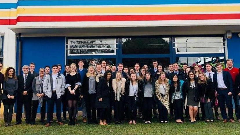 Studenti Usa in visita da Tommasini