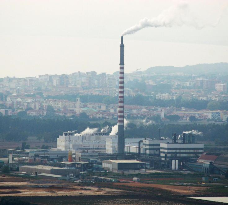 Polo industriale al buio dopo la notte di fulmini 