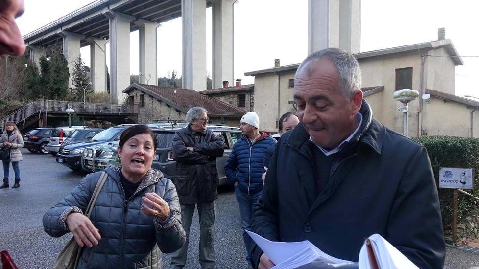 È scontro alla Ficaia su migranti e accoglienza