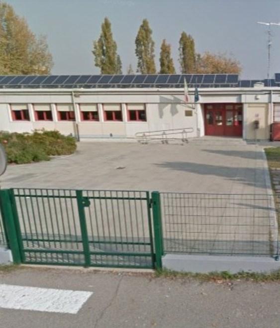 Carpi, protesta alle Rodari: «La scuola è sporca» 