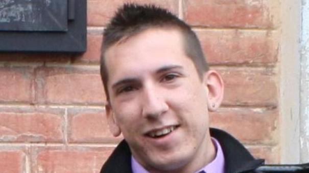 Disabile entra nel cast di un videoclip con Bennato