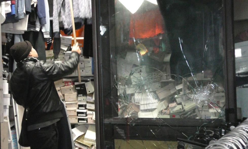 Modena, nuovo raid dei ladri in piazzale I° Maggio: spaccata al chiosco 