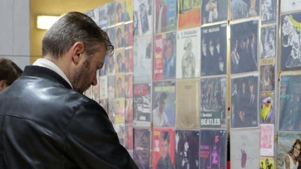 Dischi, cd, dvd, in mostra pezzi unici e rarità