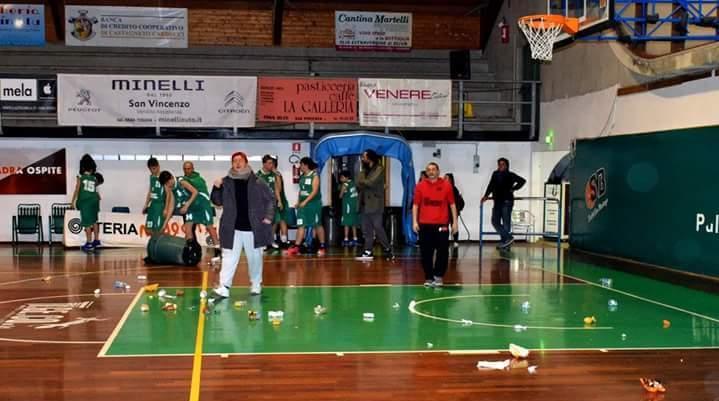 Bidone tirato in campo, il verdetto 