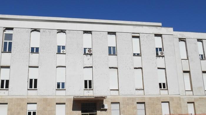 Blitz a Casa Manai: i pazienti trasferiti in blocco a Sassari 