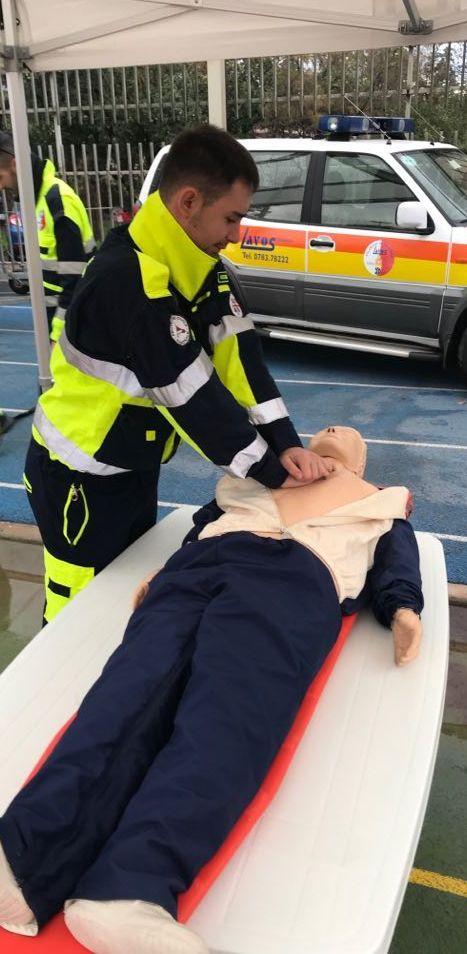 Gli studenti vanno a lezione di protezione civile