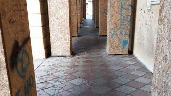 «Centro storico in totale degrado»