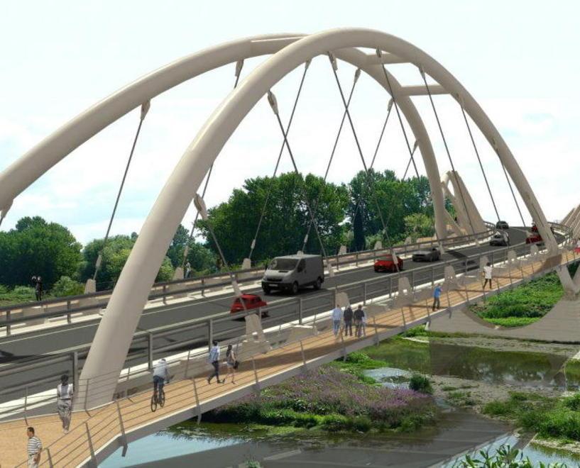 Deve attendere la gara per i lavori del nuovo ponte 