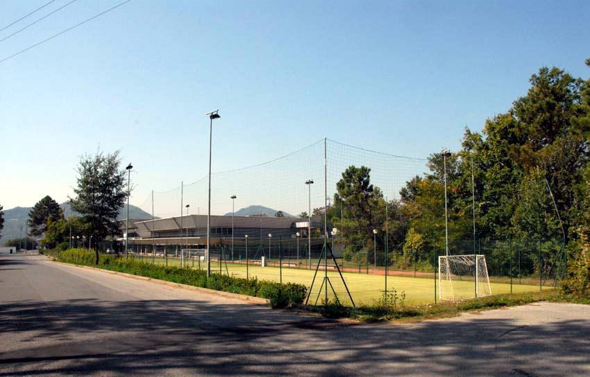 Nella pista di Quercia si corre al buio Protestano gli sportivi 