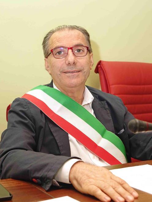 Sosta di cortesia e nuove regole cambiano i parcheggi 