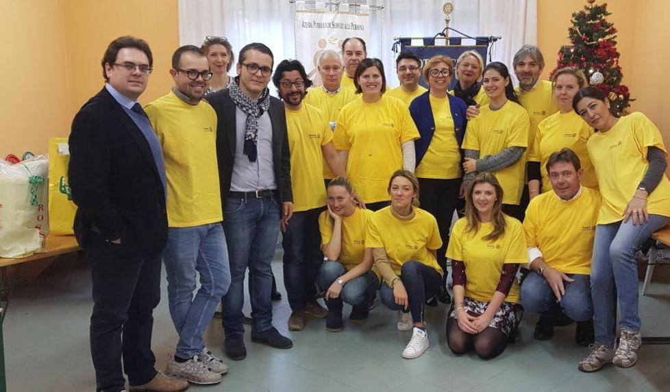 Un pranzo con gli anziani del Remaggi