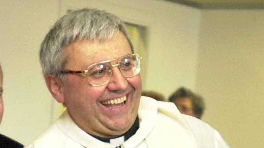 Nuovo parroco a San Caprasio Lascia il don che spalò il fango