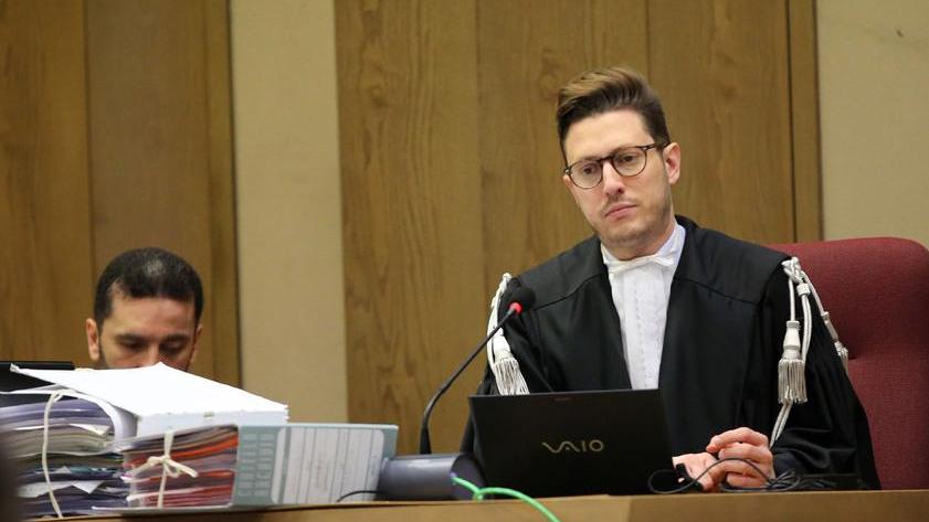 Avances e botte in strada l’arrestato nega le accuse