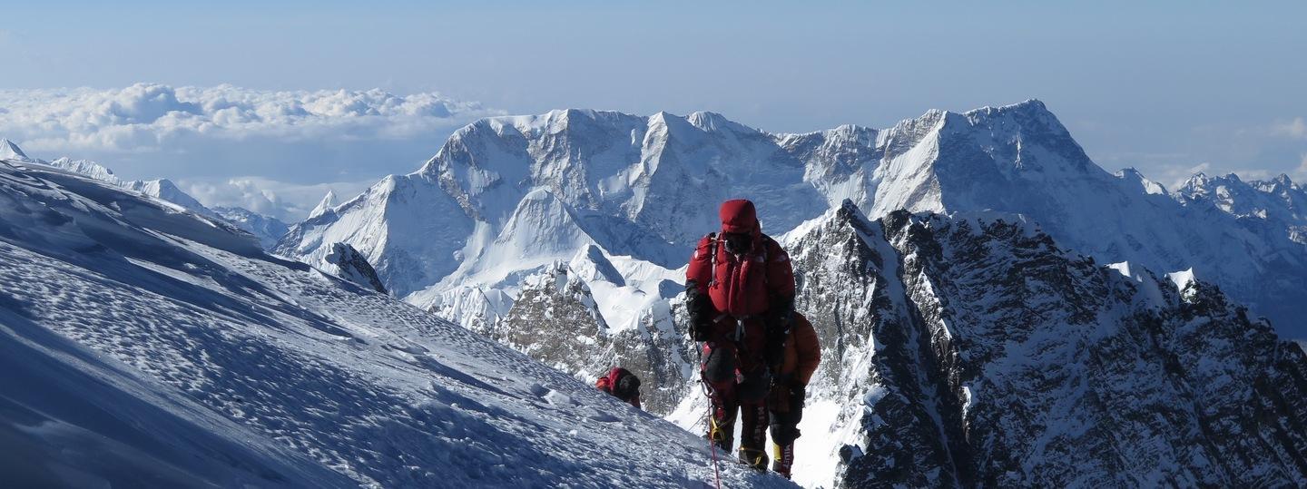 Grande slam delle vette: il sardo Lobina tra le leggende 