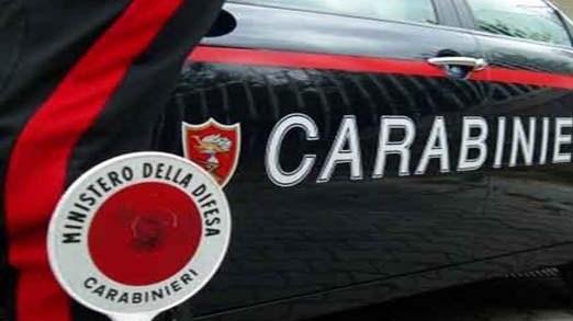 Rapina la Coop con il tatuaggio oscurato