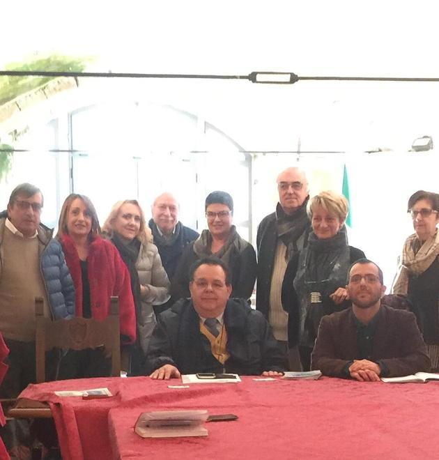 Abbattere le barriere, il sogno del paese 