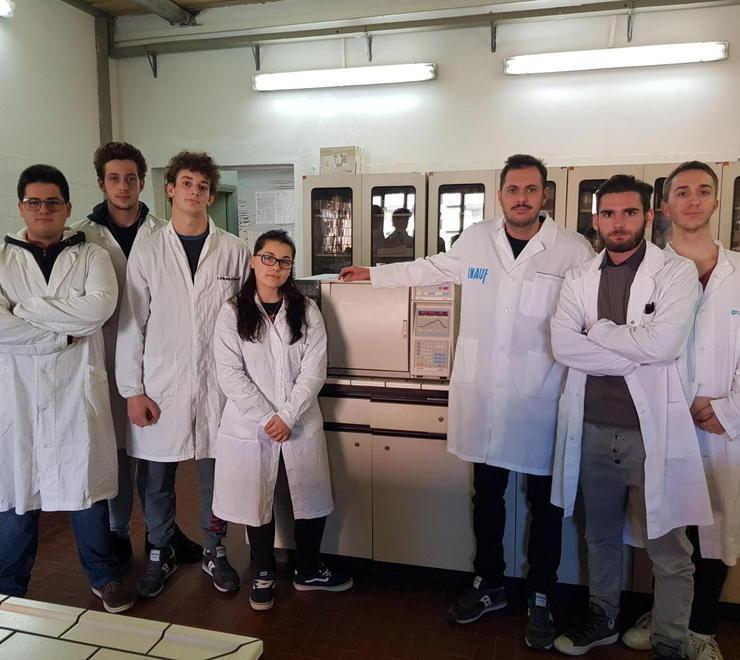In classe nascono creme e cosmetici 