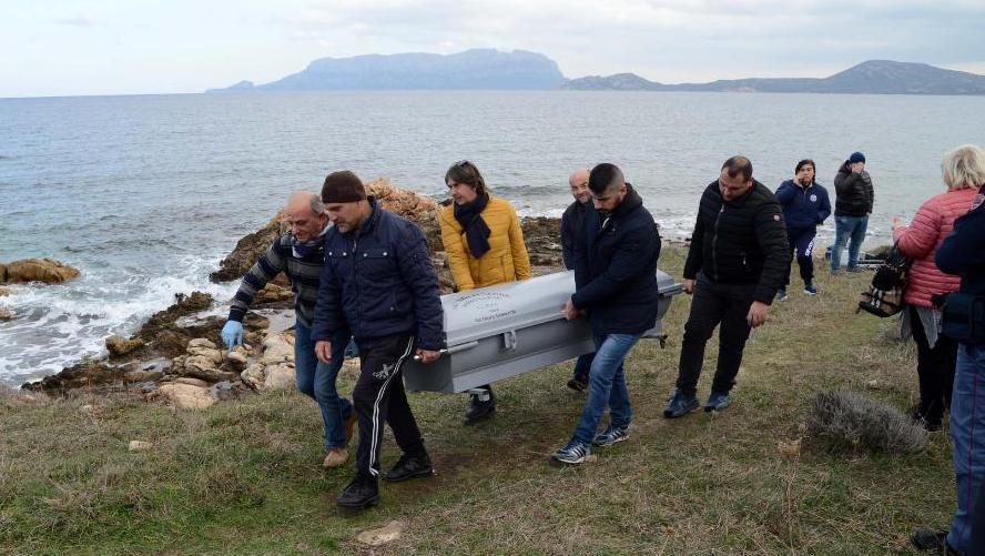 Ex poliziotto suicida a Bados l’avvocato: «Non era turbato» 