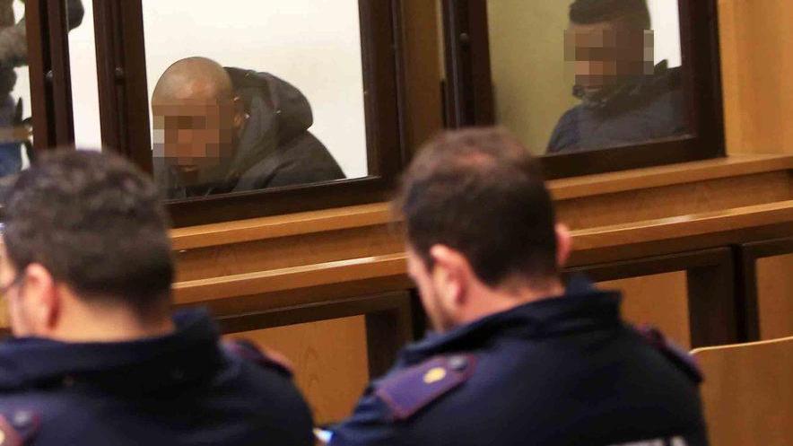Reggio Emilia, presi con 13 chili di droga: già scarcerati