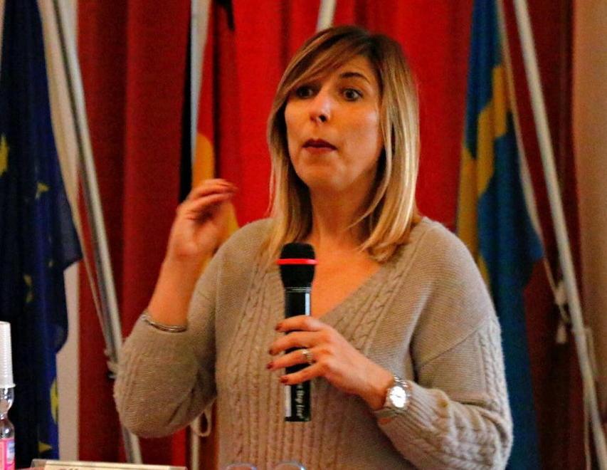 Il ministero diffida Costa Crociere 