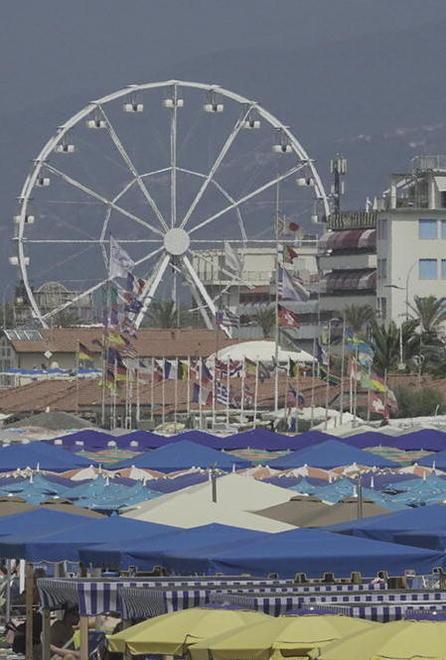 Nuovo bando per la ruota sul mare