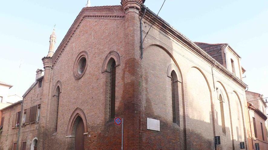 S. Agnese, la chiesa chiusa per il sisma riapre per un giorno