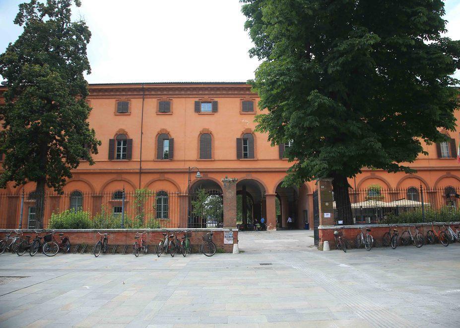 Unimore snobba Reggio e apre un corso a Mantova 
