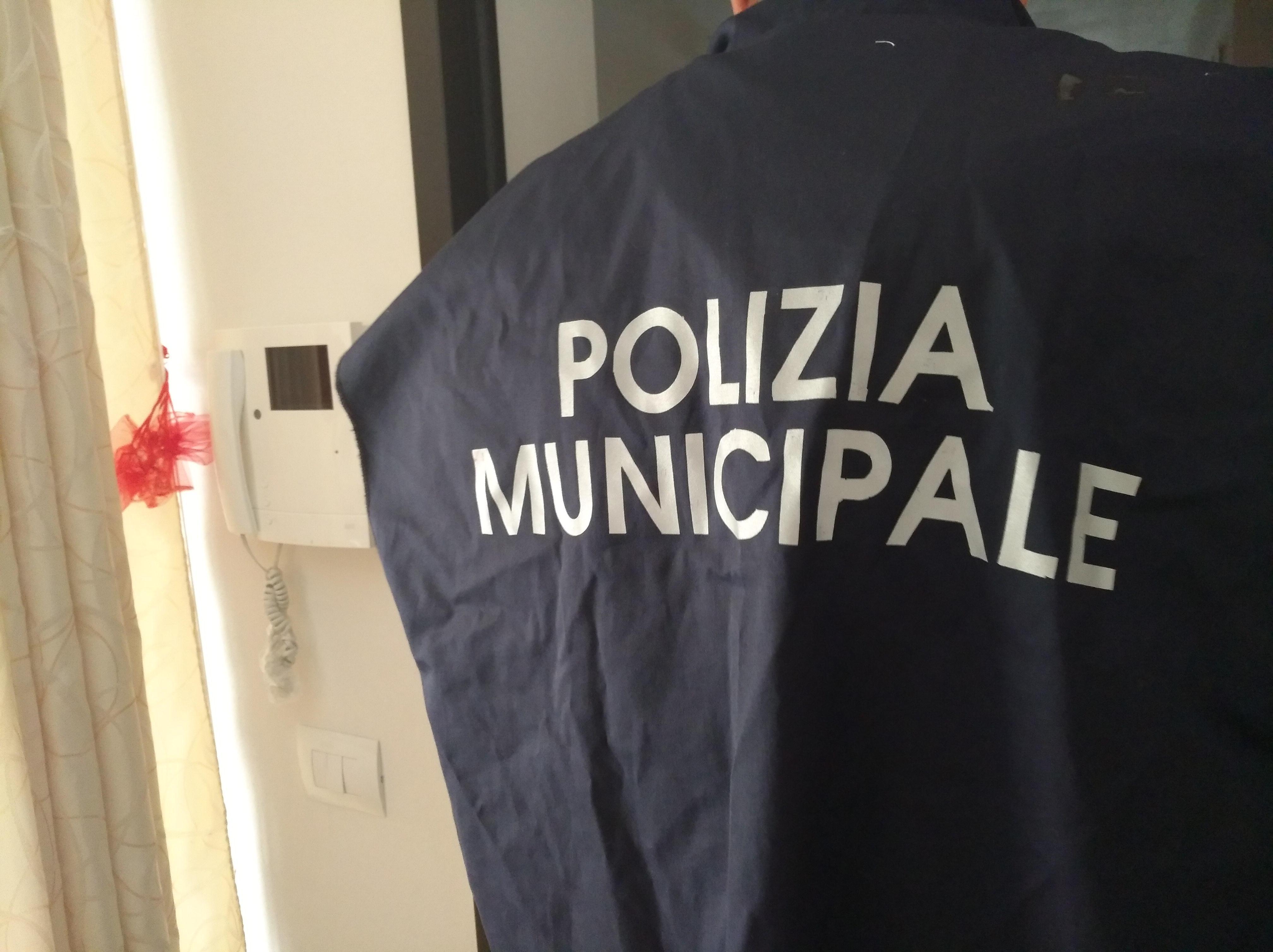 «Botte in caserma», condannati due vigili 