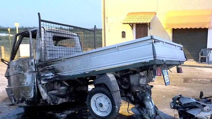 Morto bruciato nell’Ape, motociclista a processo