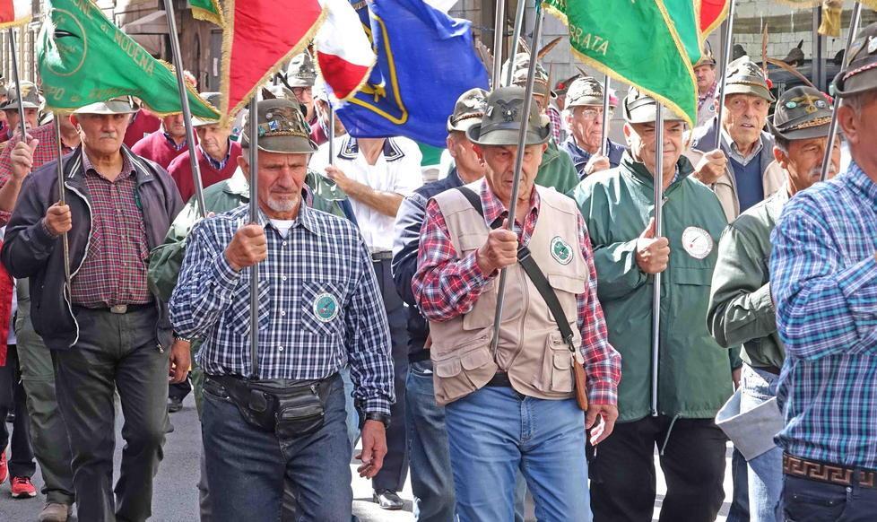 Raduno degli alpini a Pontestazzemese