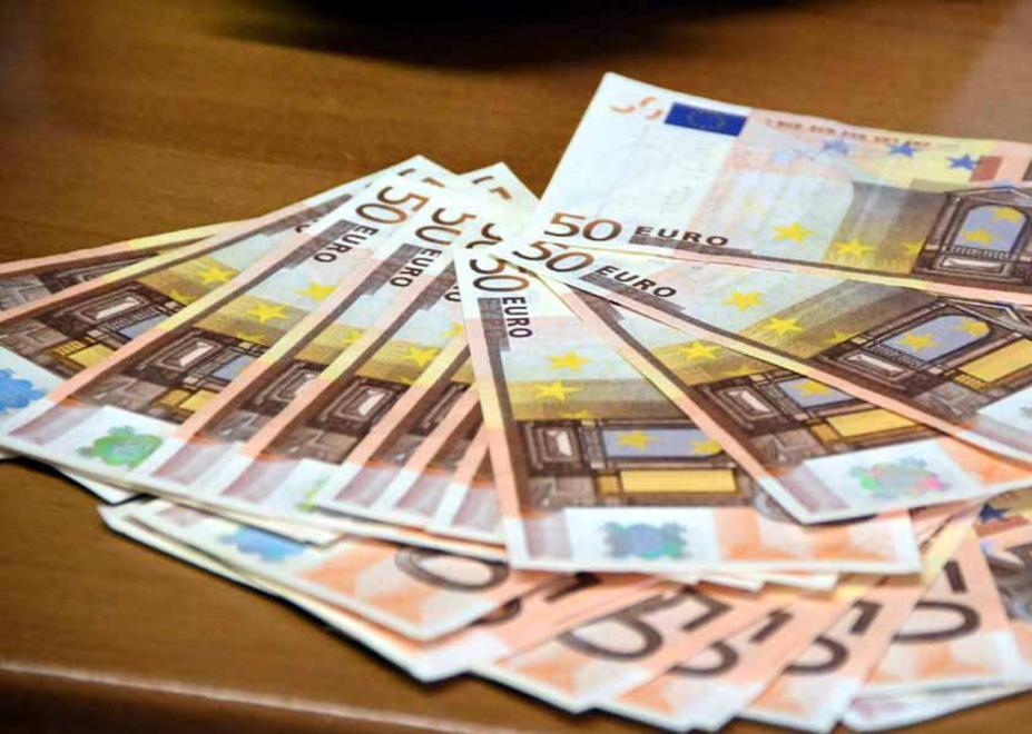 Banconote false, quattro arresti in città 