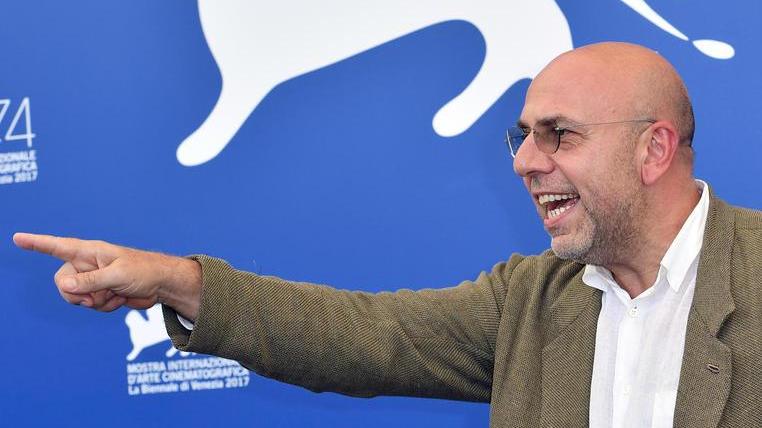 Alluvione, Paolo Virzì (ri)attacca Nogarin: «Dovrebbe dimettersi»