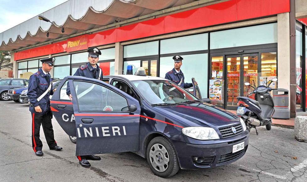Rapina a mano armata al Penny Market