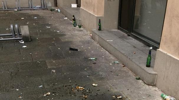 Teppisti scatenati in centro a Lucca