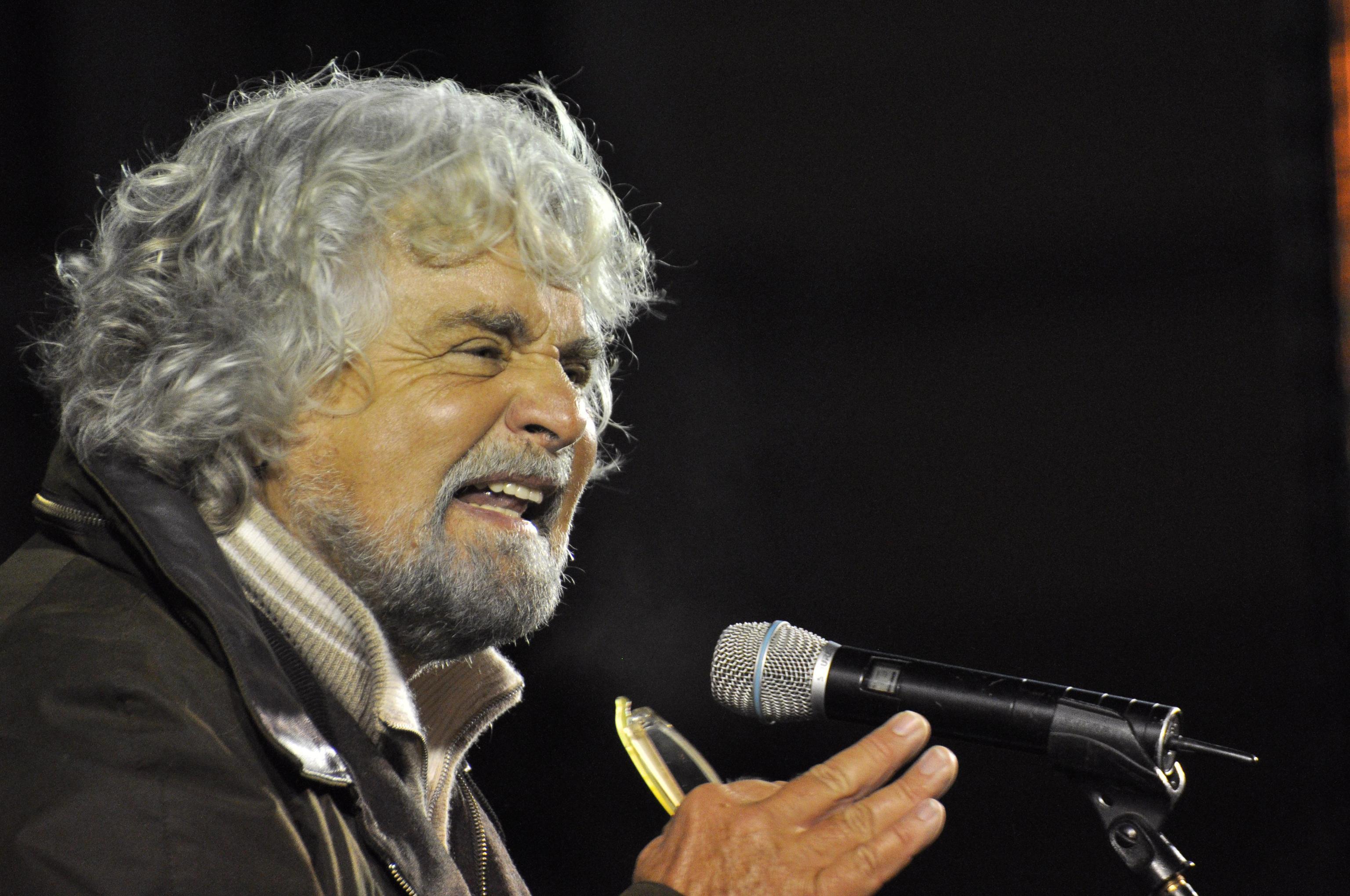 Elezioni, c'è la lista del M5s: per il Senato capolista è il sassarese Ettore Antonio Licheri