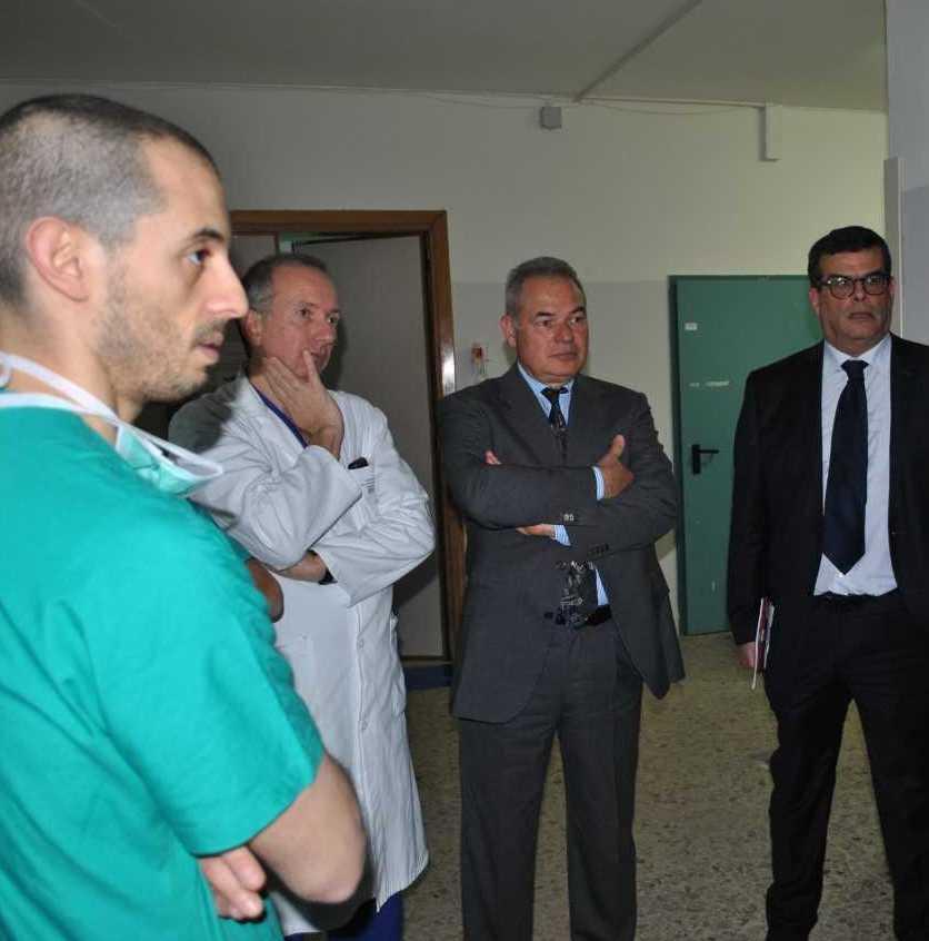 I complimenti di Arru all’équipe di rianimatori 