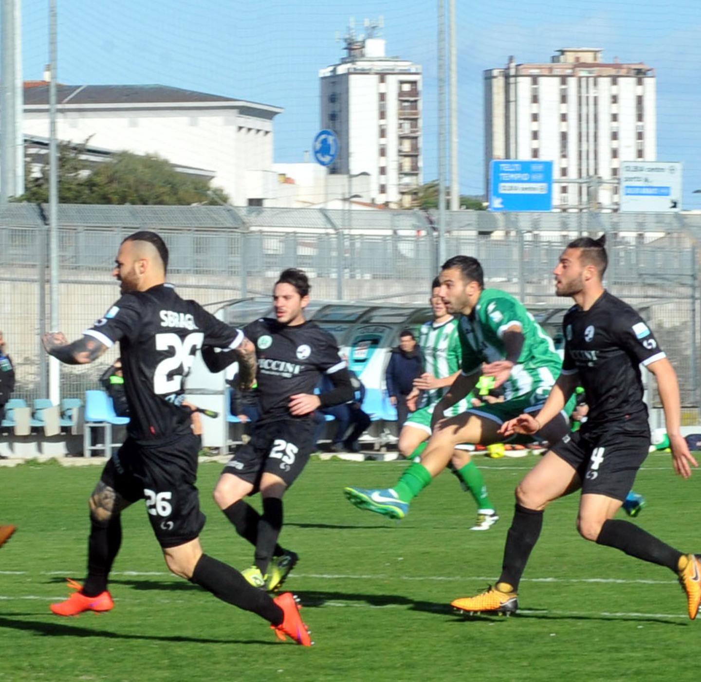 Rabbia ad Arzachena «Pagato carissimo un errore difensivo» 