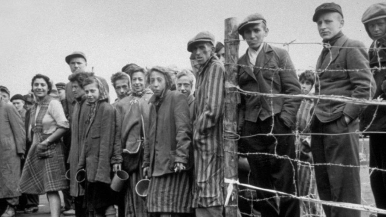 «Dobbiamo dire ai giovani che la Shoah non è finita»