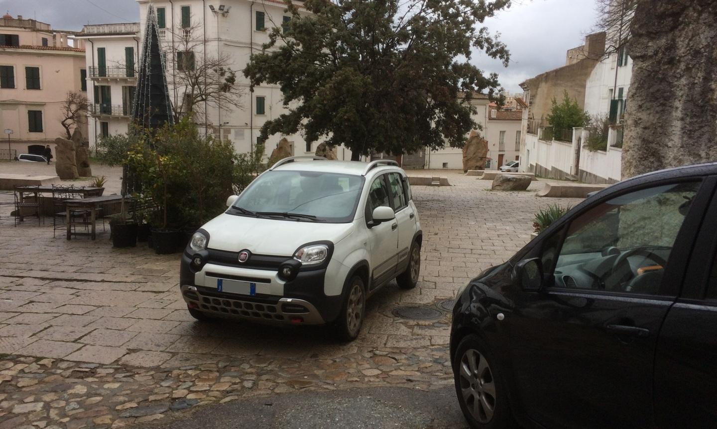 Ma non è vietato parcheggiare? 