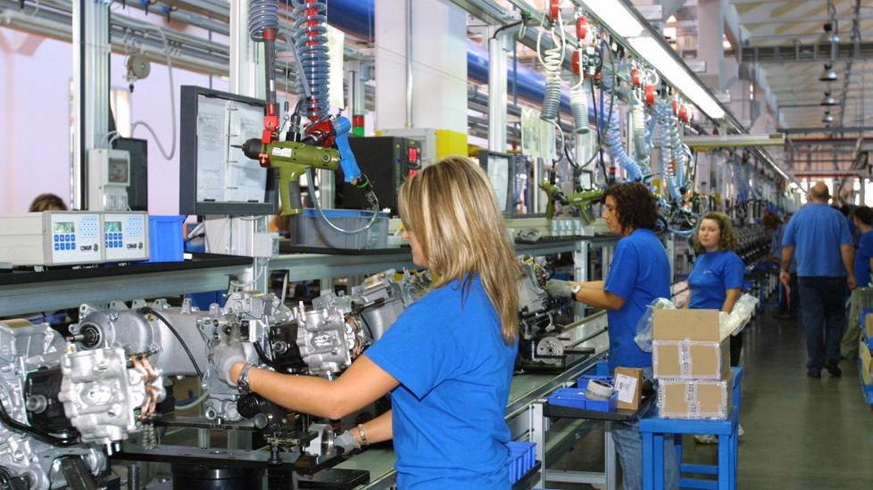 Piaggio, in fabbrica l’85% dei dipendenti