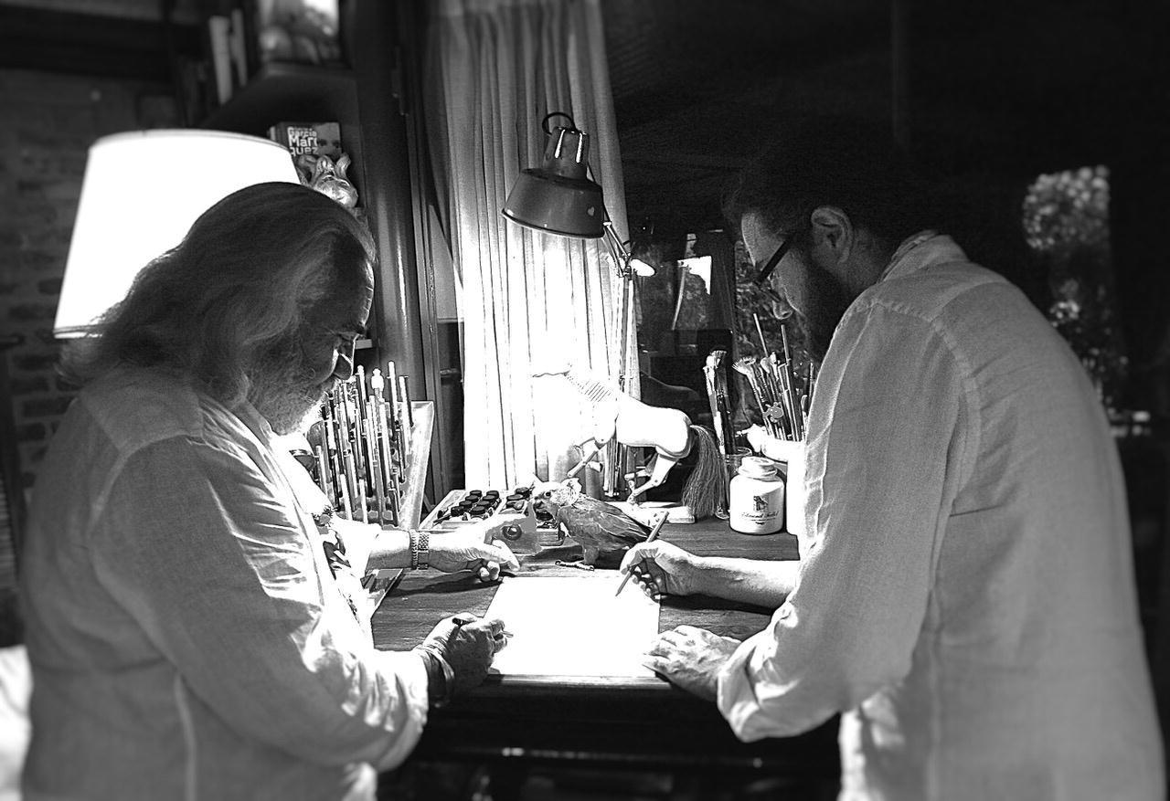 Tiziano e Leonardo Lera nel loro studio