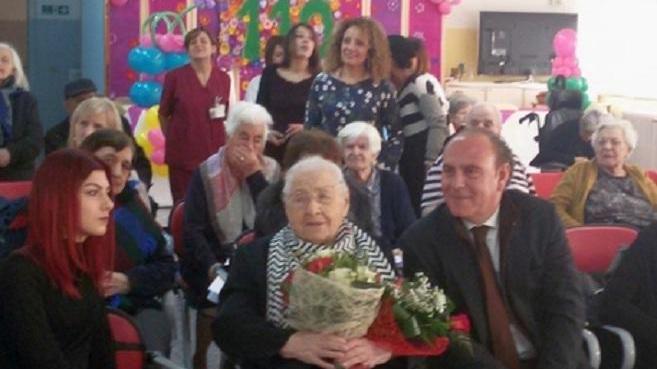 La festa in onore di Giovannina Pistidda che ha compiuto 110 anni

